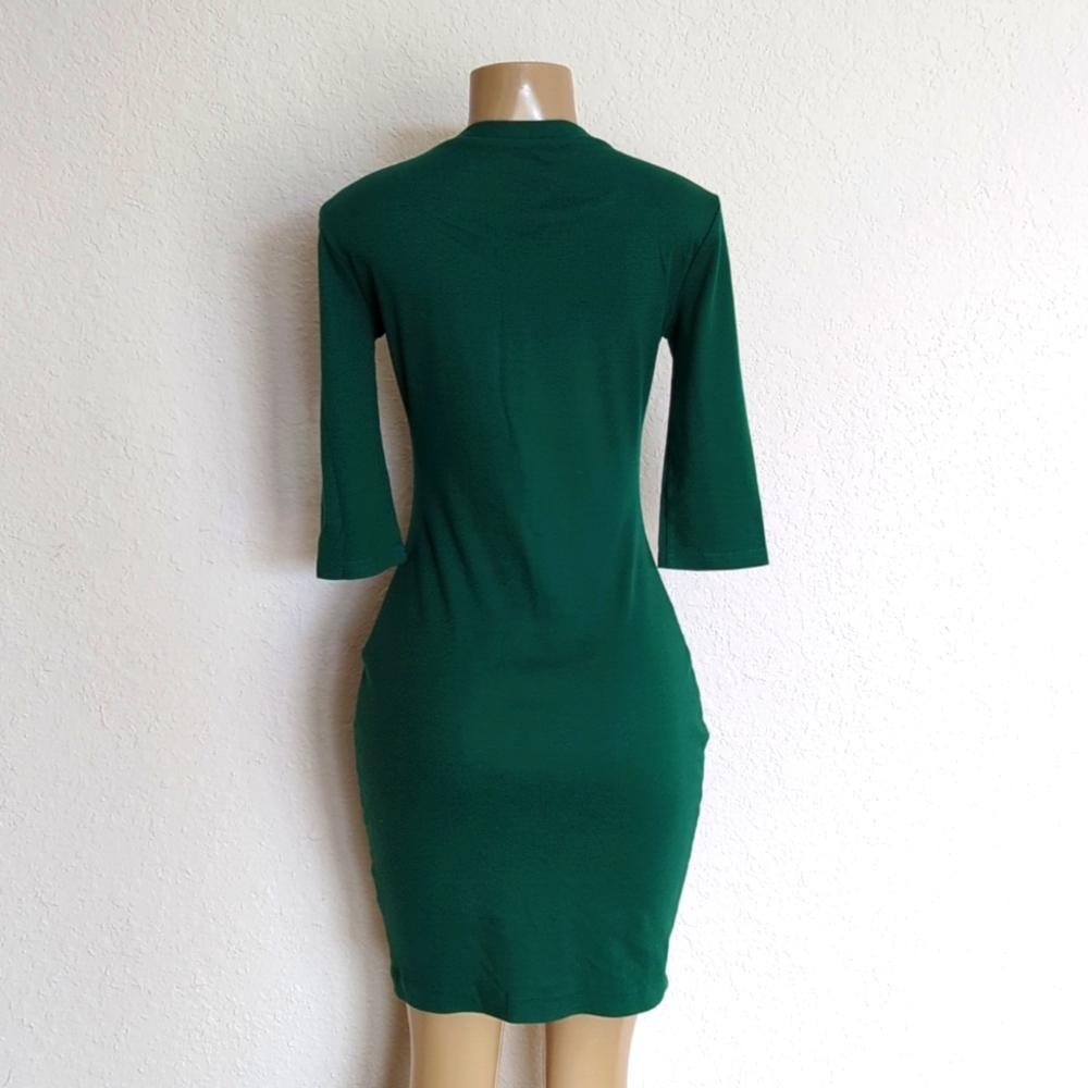 ❣️OFFERS WELCOMED❣️ Green Ribbed Pencil Dress - Picture 5 of 6
